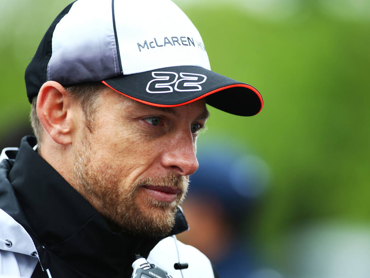 Foto zur News: Williams-Verträge laufen aus: Kommt 2017 Jenson Button?
