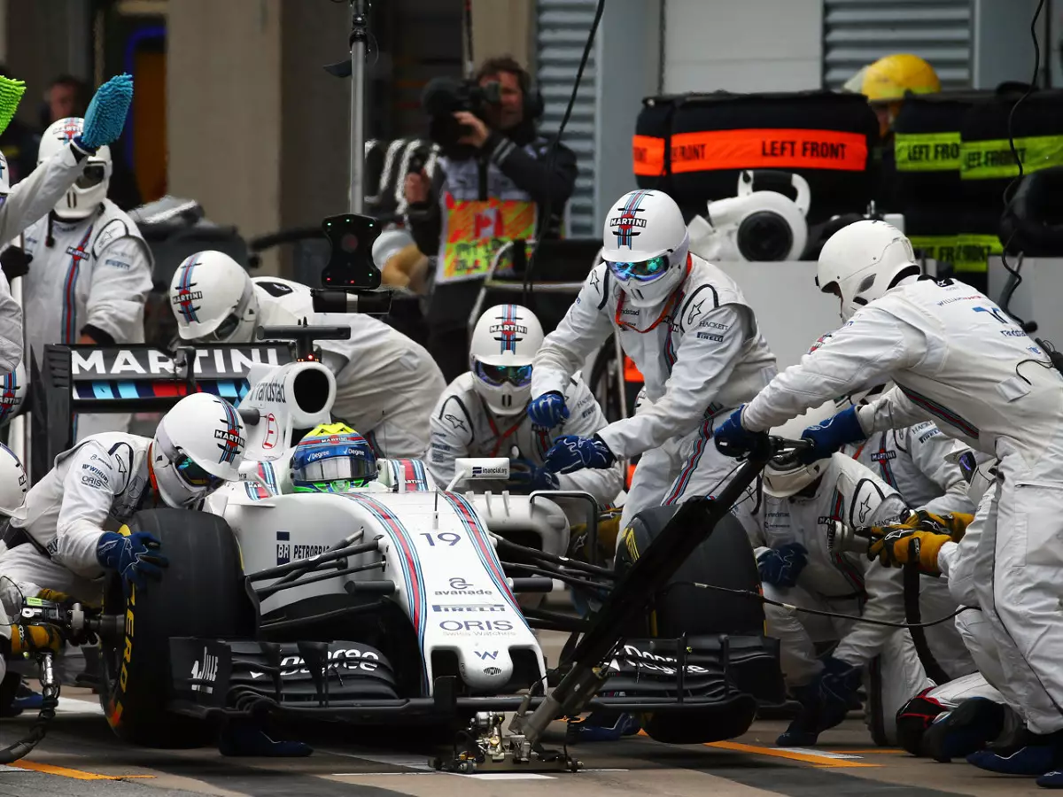 Foto zur News: Unter zwei Sekunden: Boxenstopp-Rekord für Williams