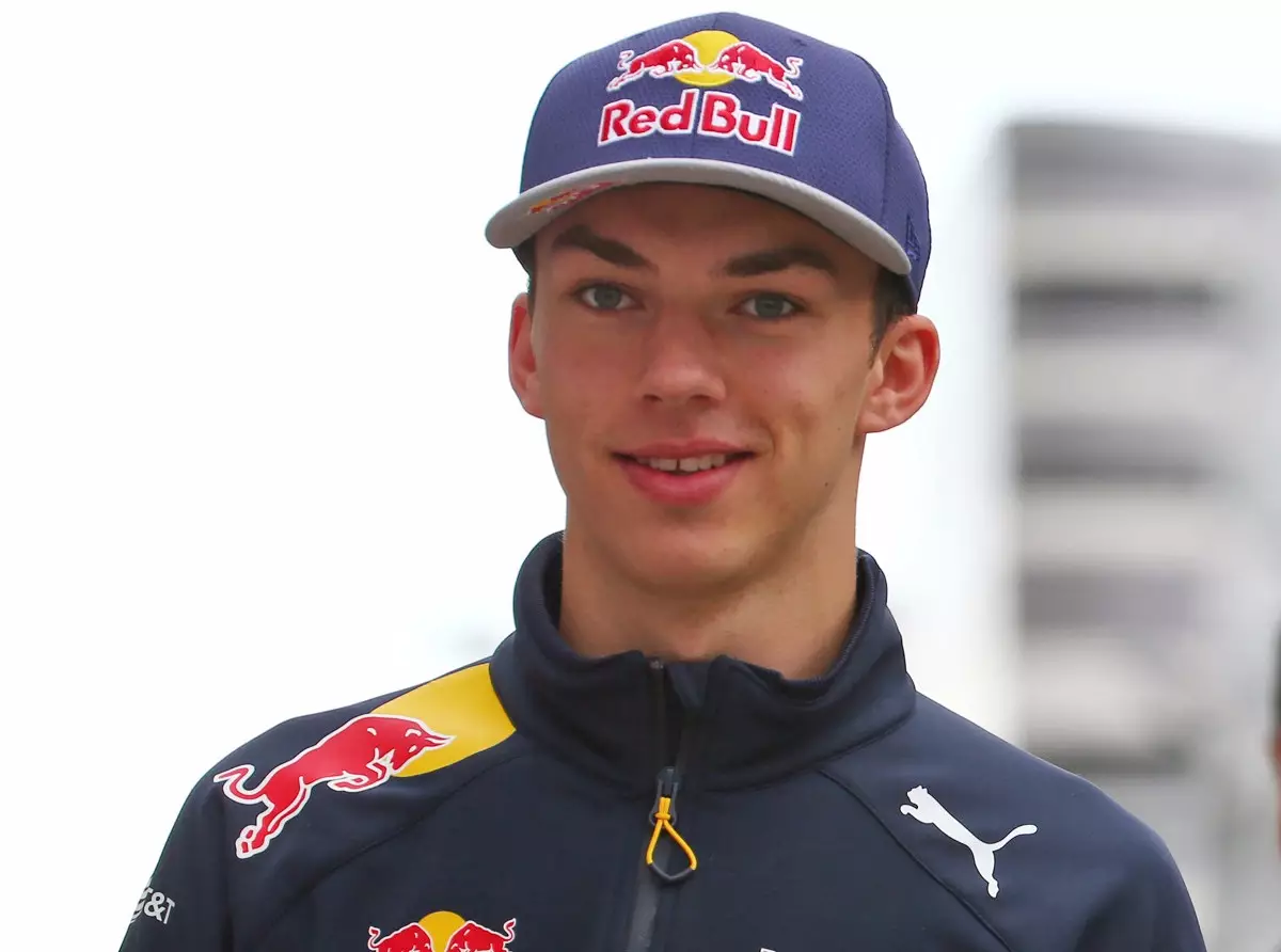 Pierre Gasly Foto zur News: Red-Bull-Junior Gasly drängt auf Toro-Rosso-Cockpit
