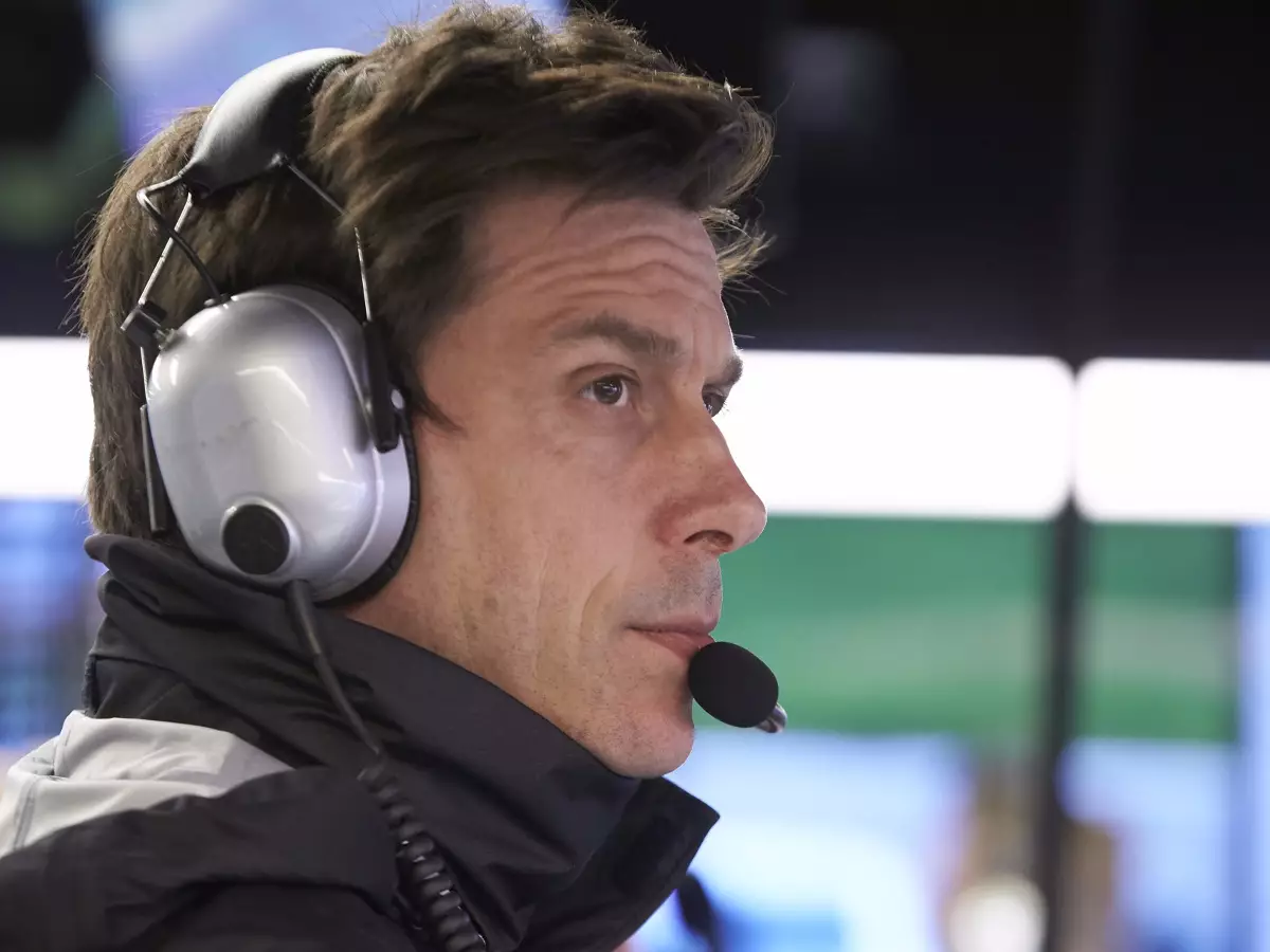 Foto zur News: Toto Wolff zum Mercedes-Crash: "Habe persönliche Meinung"