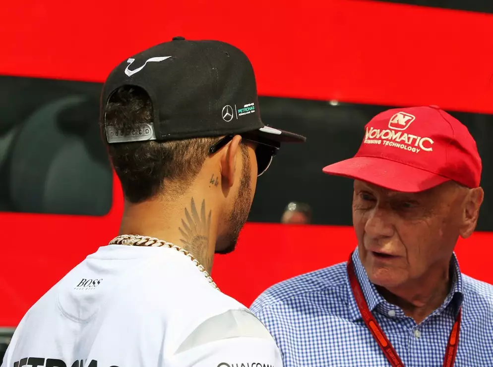 Lewis Hamilton, Niki Lauda, Toto Wolff Foto zur News: Hamiltons Wutanfall: Niki Lauda nimmt Aussagen zurück