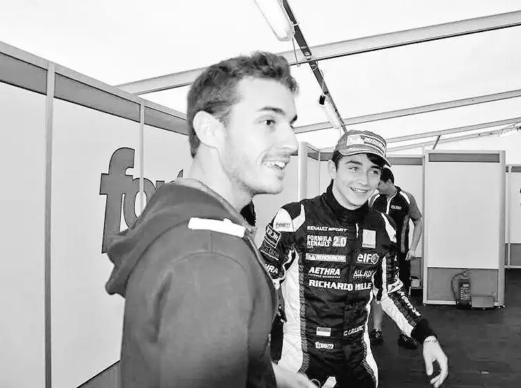 Jules Bianchi, Charles Leclerc Foto zur News: Charles Leclerc: Bianchi hätte Ferrari-Cockpit mehr verdient als ich