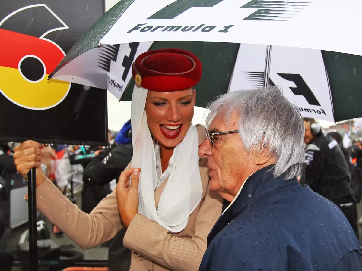 Bernie Ecclestone Foto zur News: "Größter Fehler": Mercedes hätte Red Bull beliefern sollen