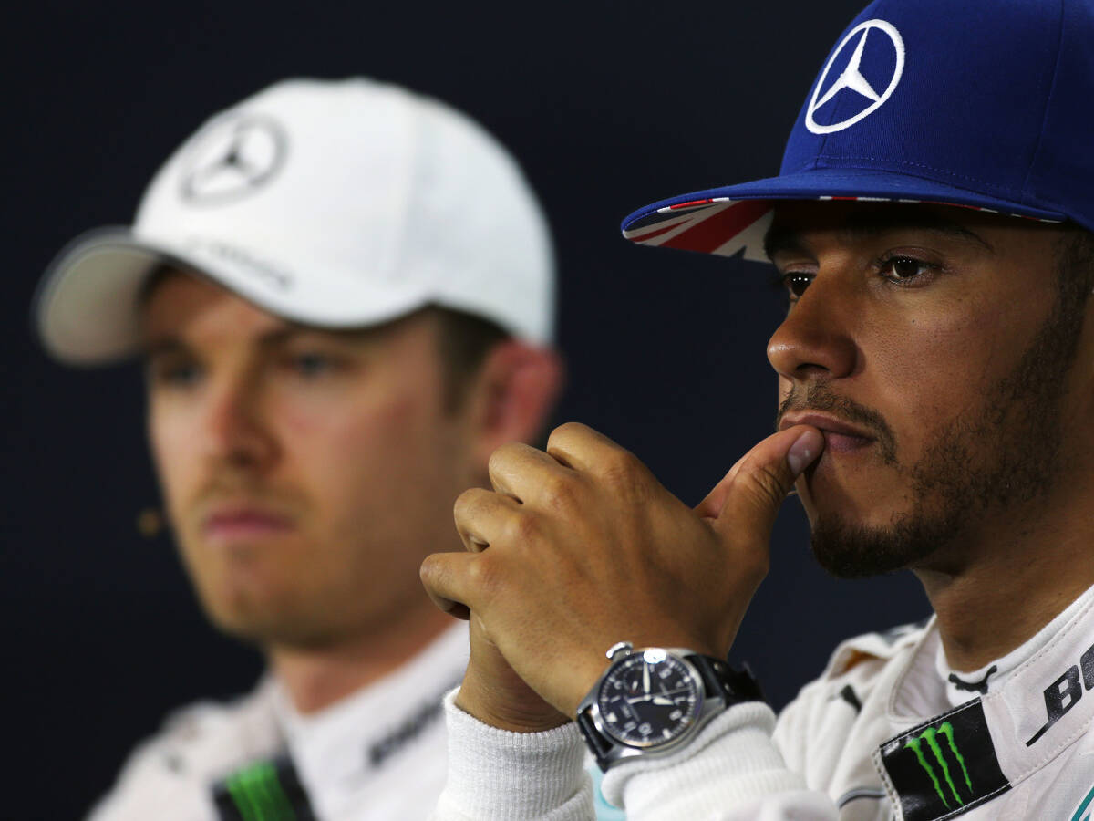Foto zur News: Streit um gelbe Flaggen kocht hoch: Hamilton klagt Rosberg an
