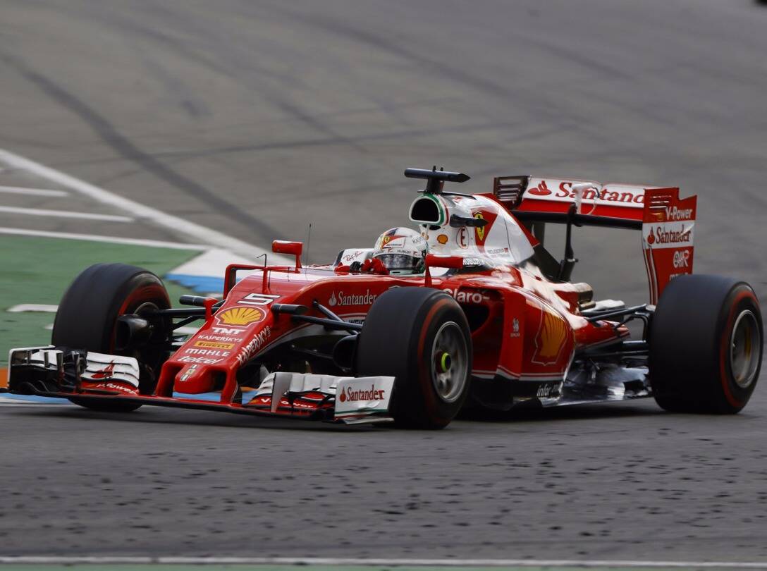 Foto zur News: Strategiediskussion in Hockenheim: Vettel widerspricht Ferrari