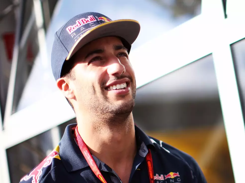 Foto zur News: Daniel Ricciardo im Interview: "Wieso ich an Titel 2017 glaube"