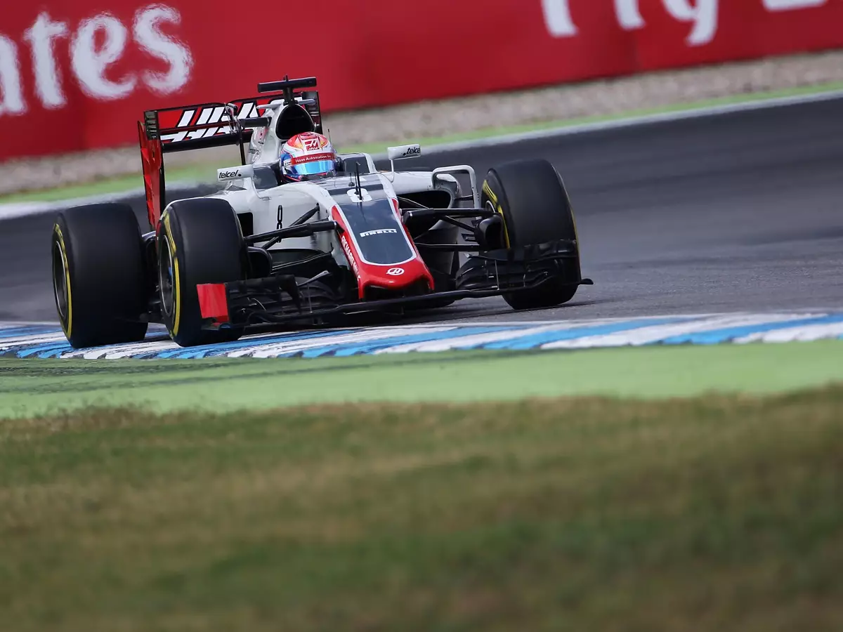 Romain Grosjean Foto zur News: Teamchef verrät: Haas hält 2017 an externen Zulieferern fest