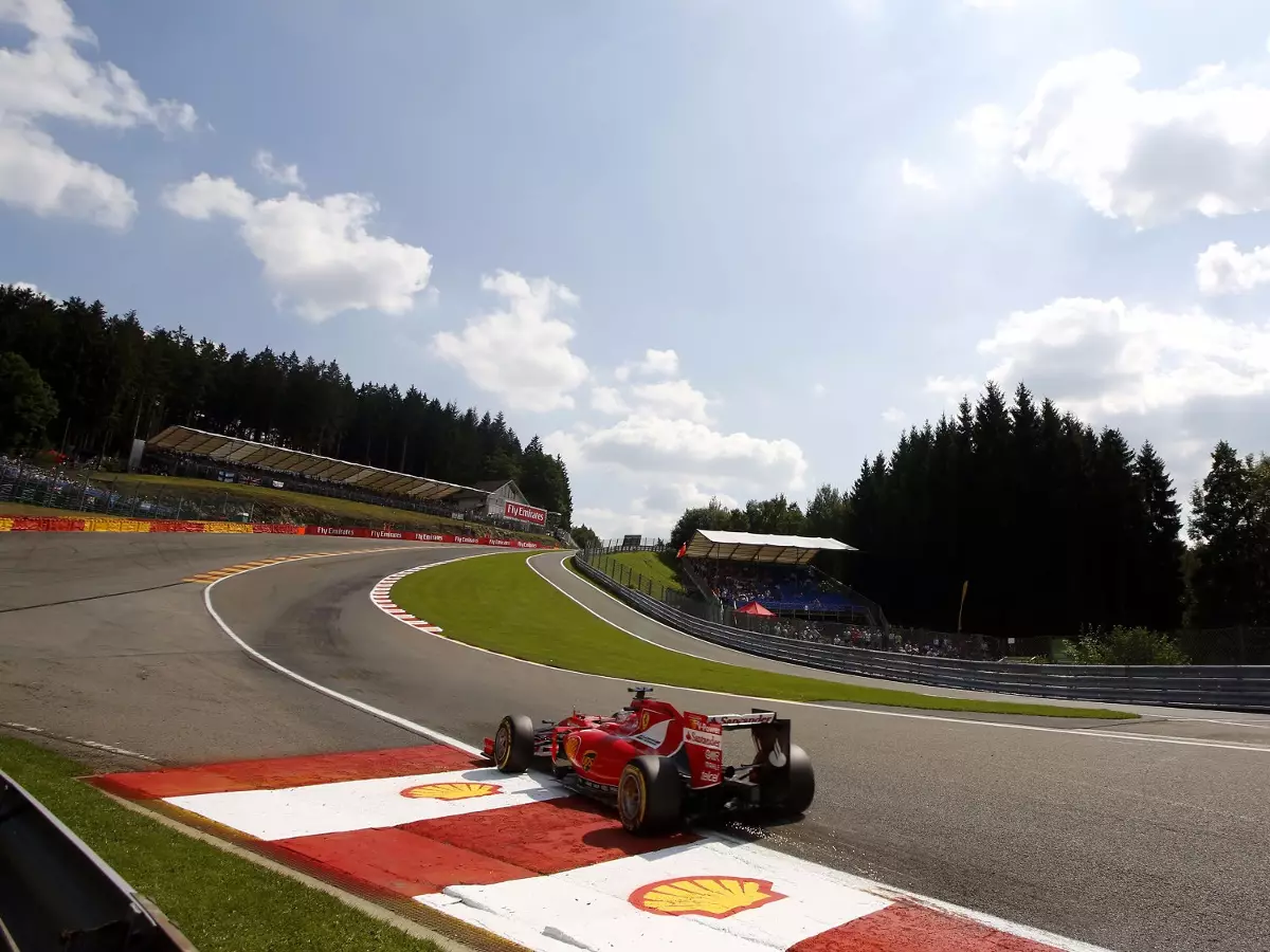 Foto zur News: Spa-Francorchamps: Heikles Pflaster für Pirelli