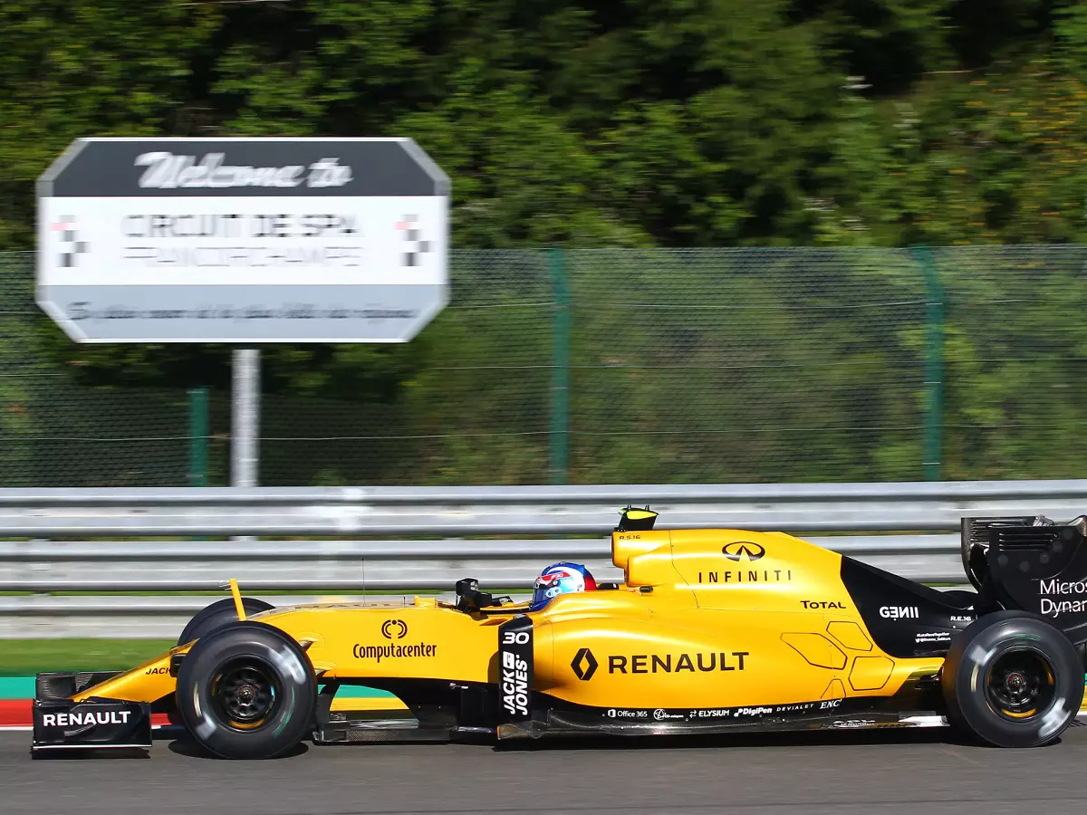 Jolyon Palmer Foto zur News: "Formel 1 mit Anlasser": Palmer gelingt Motorneustart