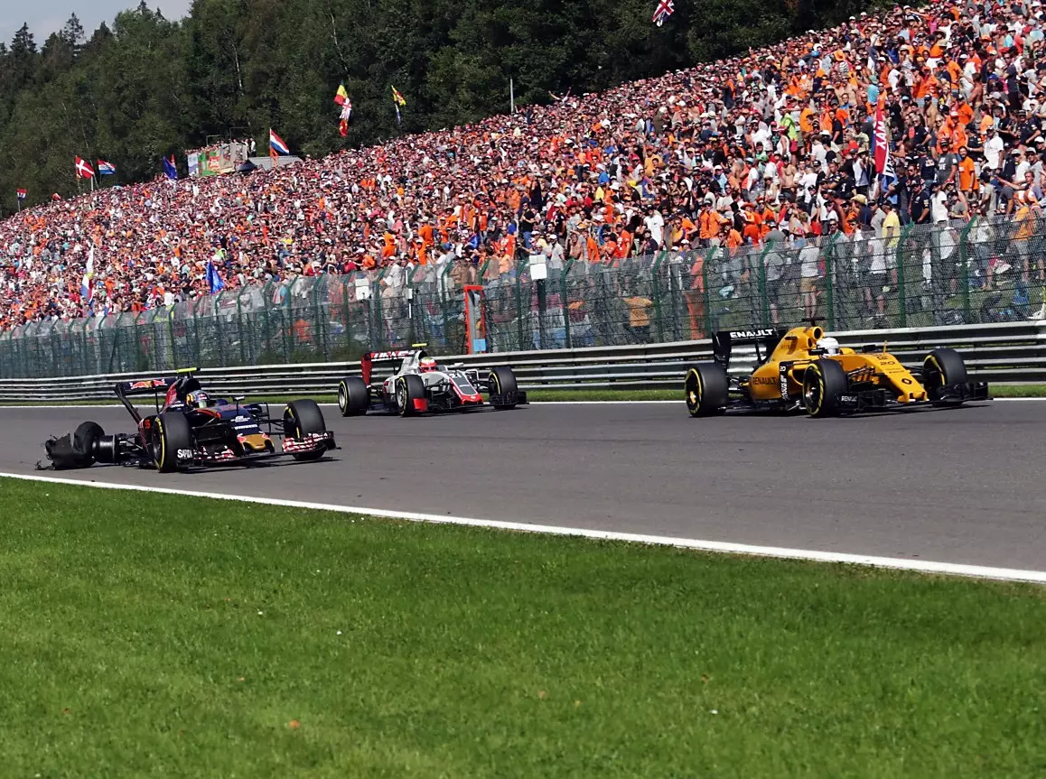 Foto zur News: Entwarnung bei Kevin Magnussen: Monza-Start nicht in Gefahr