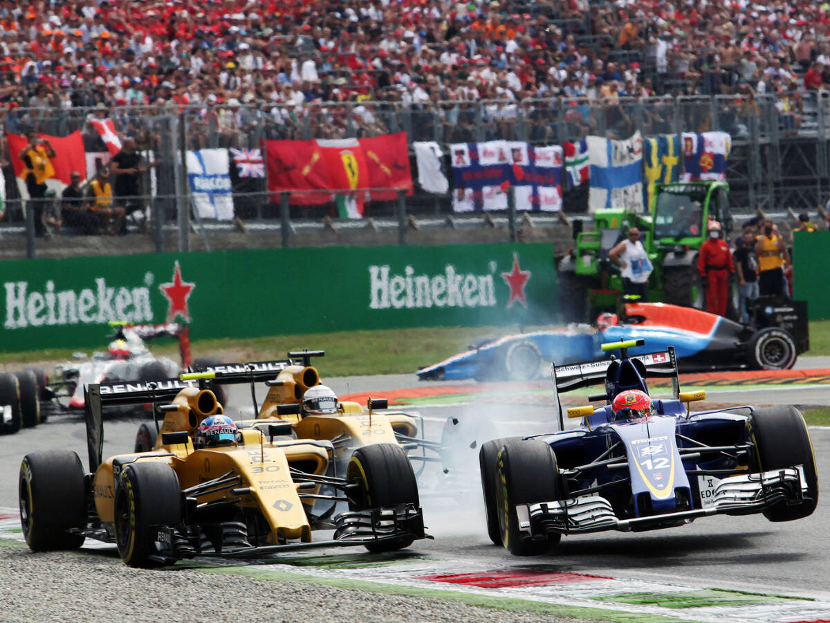 Foto zur News: Palmer tobt nach Nasr-Crash: Besseres Racing in der GP2!