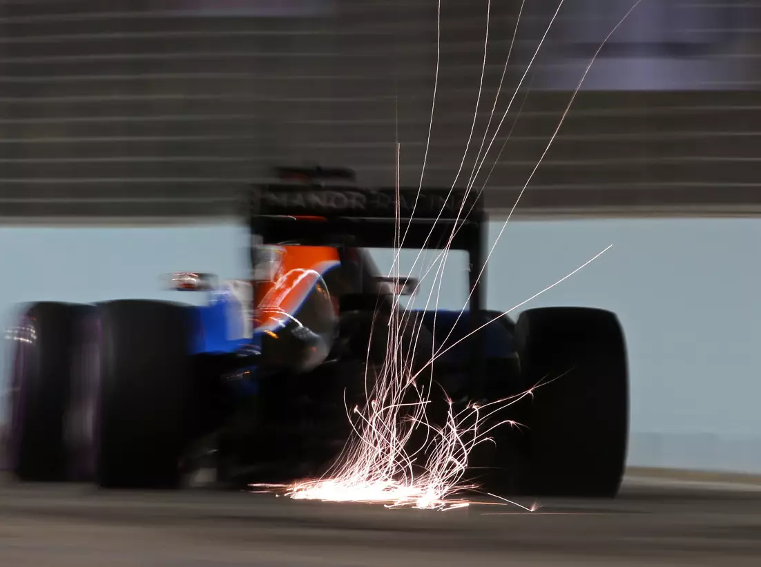 Foto zur News: Manor: Q2 in Singapur für Pascal Wehrlein außer Reichweite