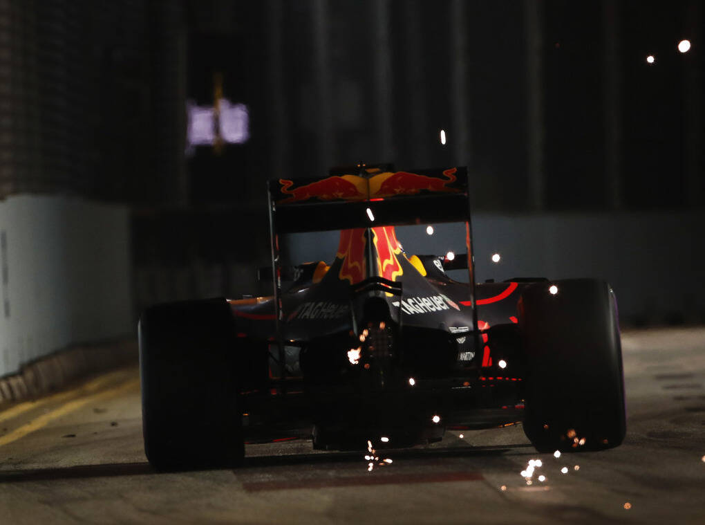 Foto zur News: Red Bull auf Supersoft: Mercedes-Fahrer haben keine Angst