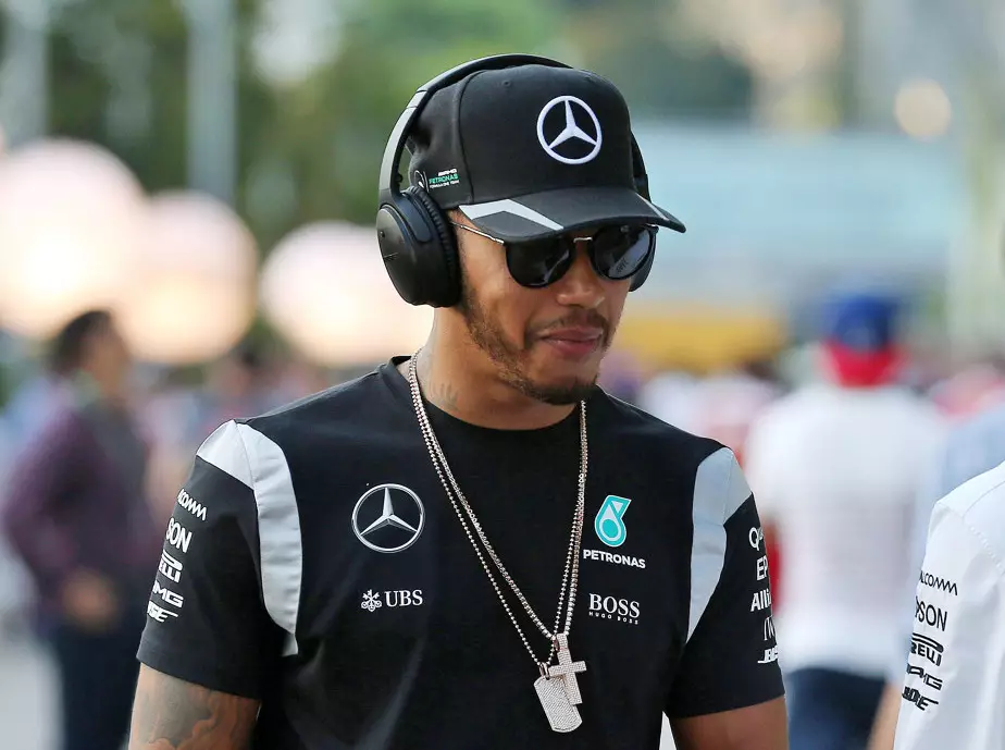 Lewis Hamilton Foto zur News: Hamilton und Alonso schon "zu alt" für Formel-1-Videospiele