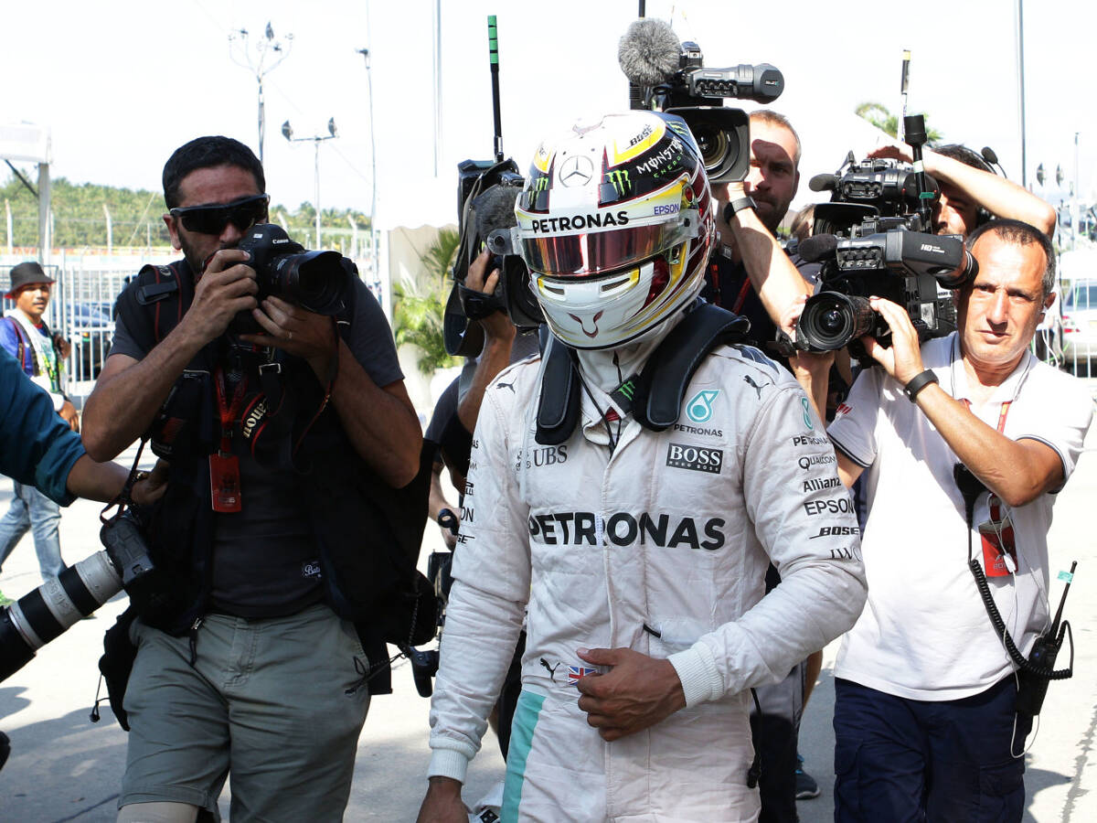 Foto zur News: Hamilton versöhnt sich mit Mercedes: Tränen lügen nicht
