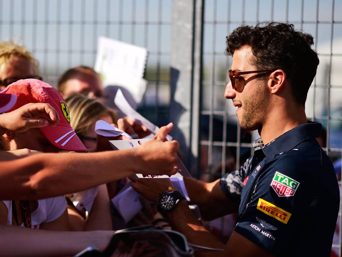 Foto zur News: Daniel Ricciardo kämpft für Fans: Lasst sie frei