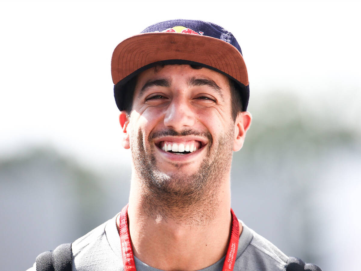 Foto zur News: Ricciardo: Suzuka-Siegchance dank gedrosselten Mercedes?