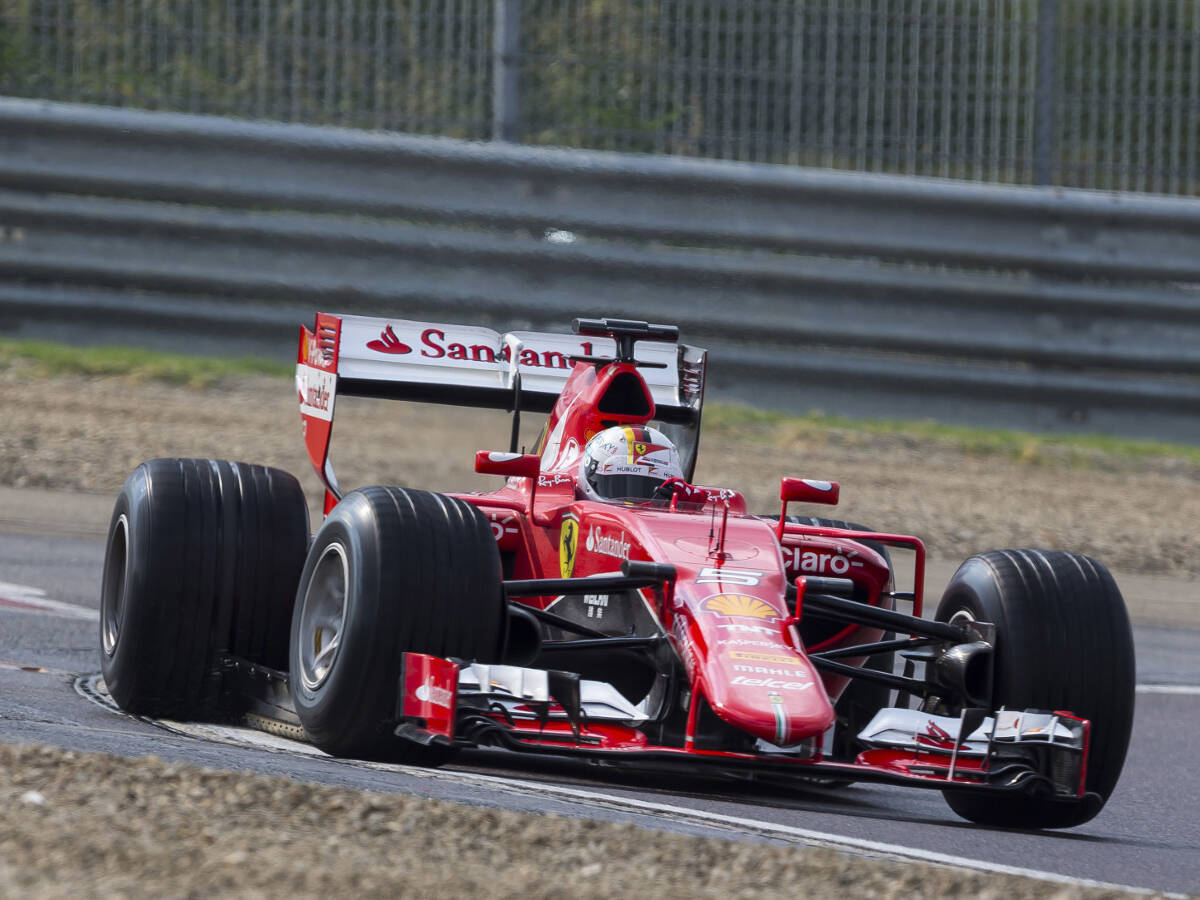 Foto zur News: Vettel: 2017er-Reifen bieten nur "ein bisschen" mehr Grip