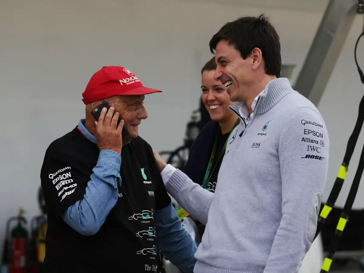 Niki Lauda, Toto Wolff Foto zur News: Toto Wolff und Niki Lauda: So raufte sich das Duo zusammen