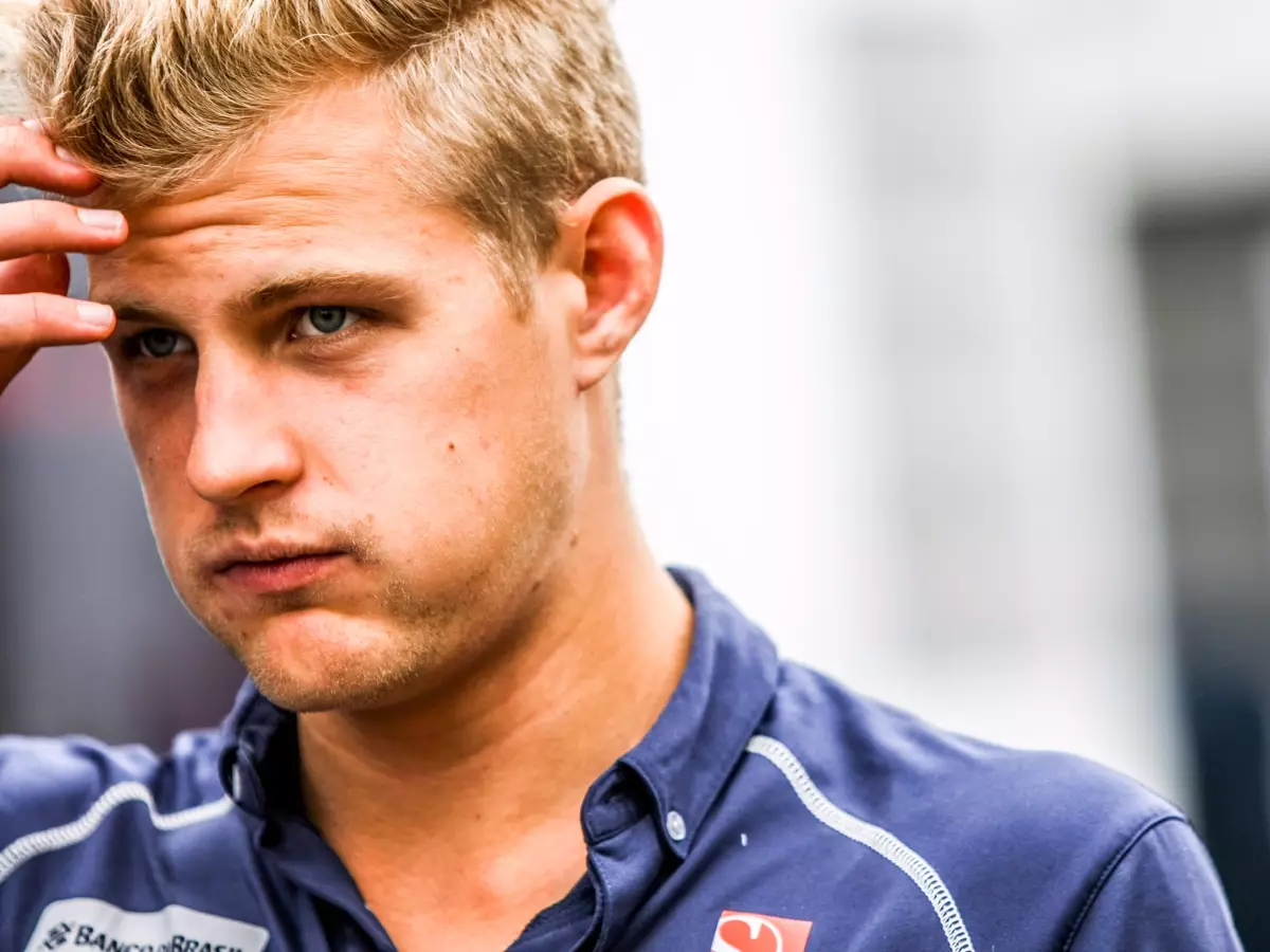 Marcus Ericsson Foto zur News: Sauber 2017 mit alten Motoren: Auch Ericsson schwante Böses