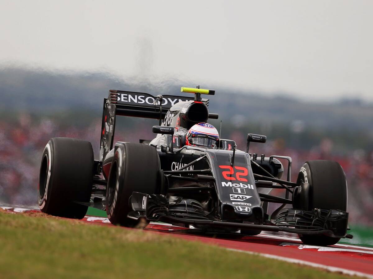 Foto zur News: McLaren schöpft Mut: Button sollte Fahrer des Tages sein!