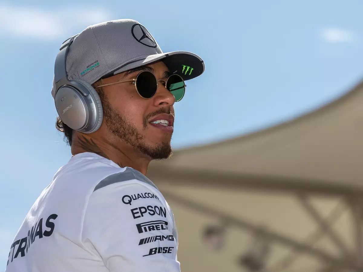 Foto zur News: Mitleid mit den Rindern: Lewis Hamilton isst keine Burger mehr