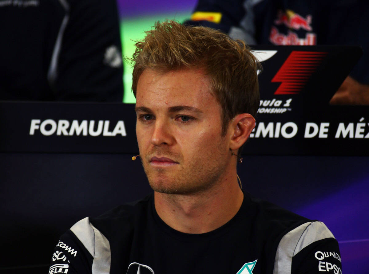 Foto zur News: Nico Rosberg voll fokussiert: Mexiko gewinnen, that's it!