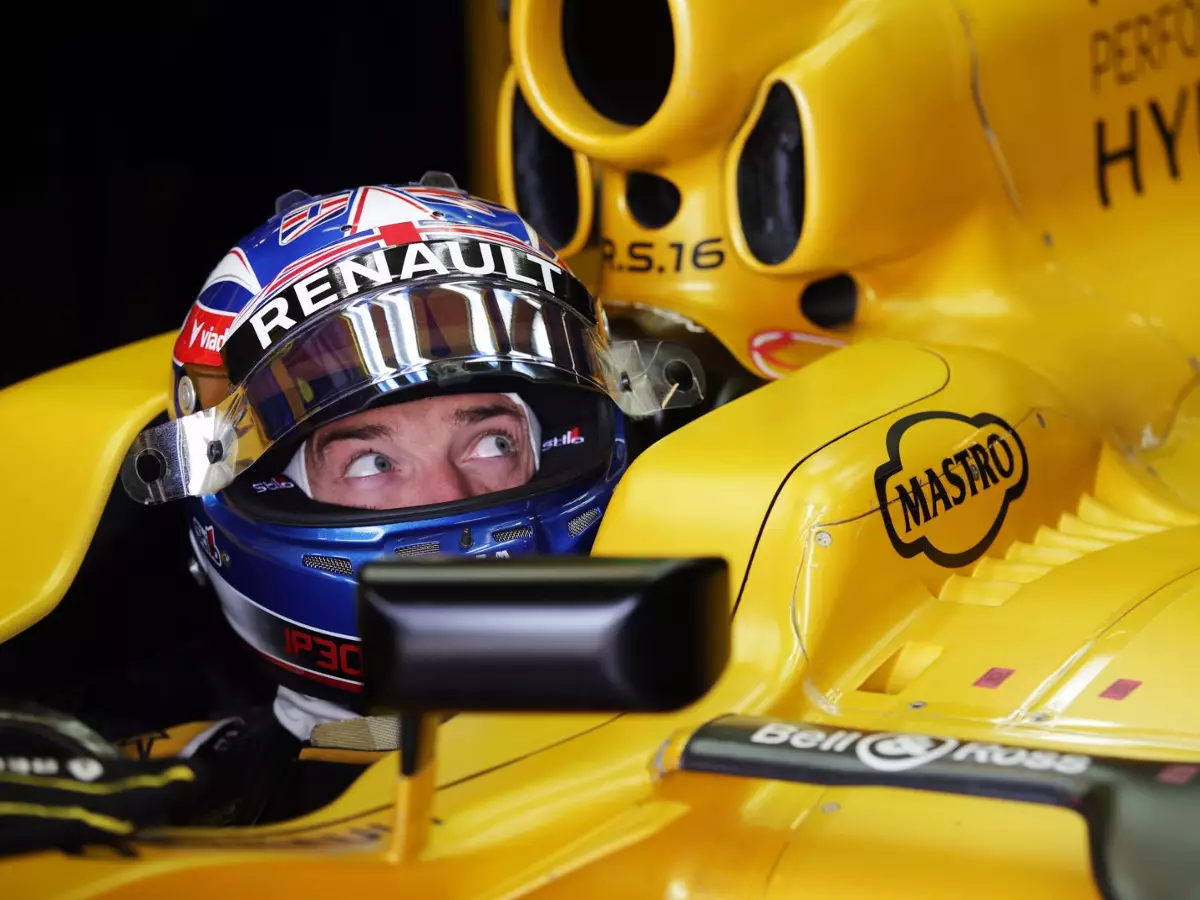 Foto zur News: Jolyon Palmer kämpft um Cockpit: "Entweder Kevin oder ich"