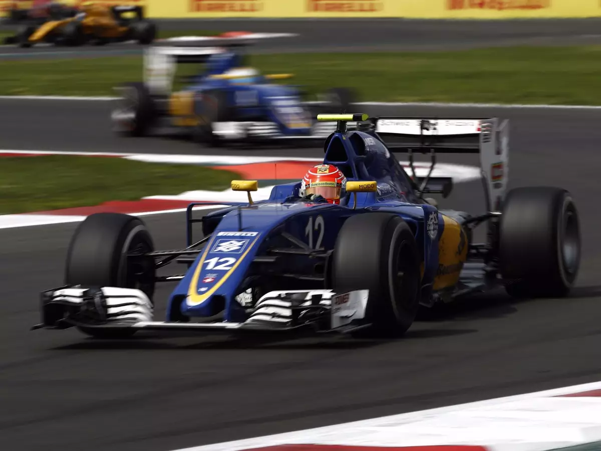 Foto zur News: Sauber wählt riskante Taktiken: Ein goldener Griff genügt