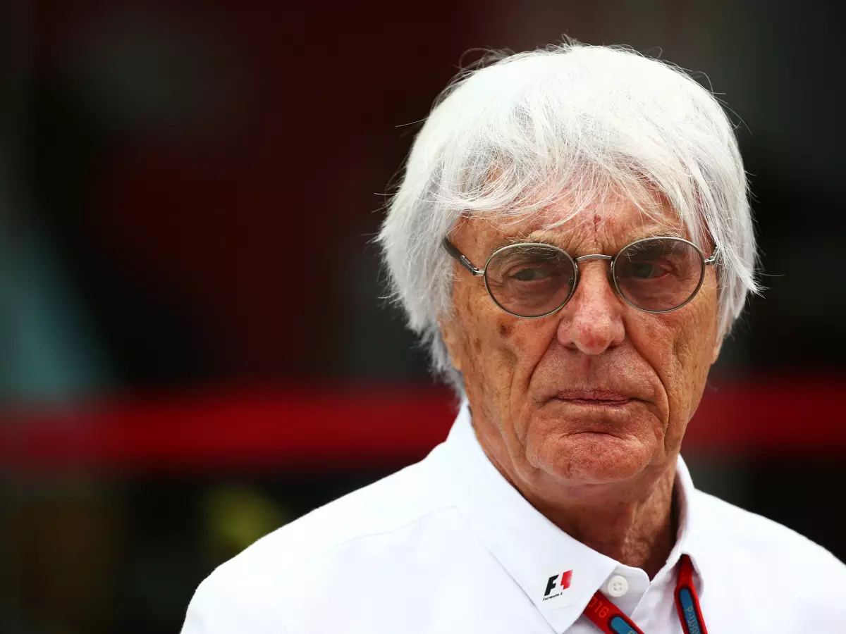 Foto zur News: Bernie Ecclestone bestreitet Planung einer Piratenserie