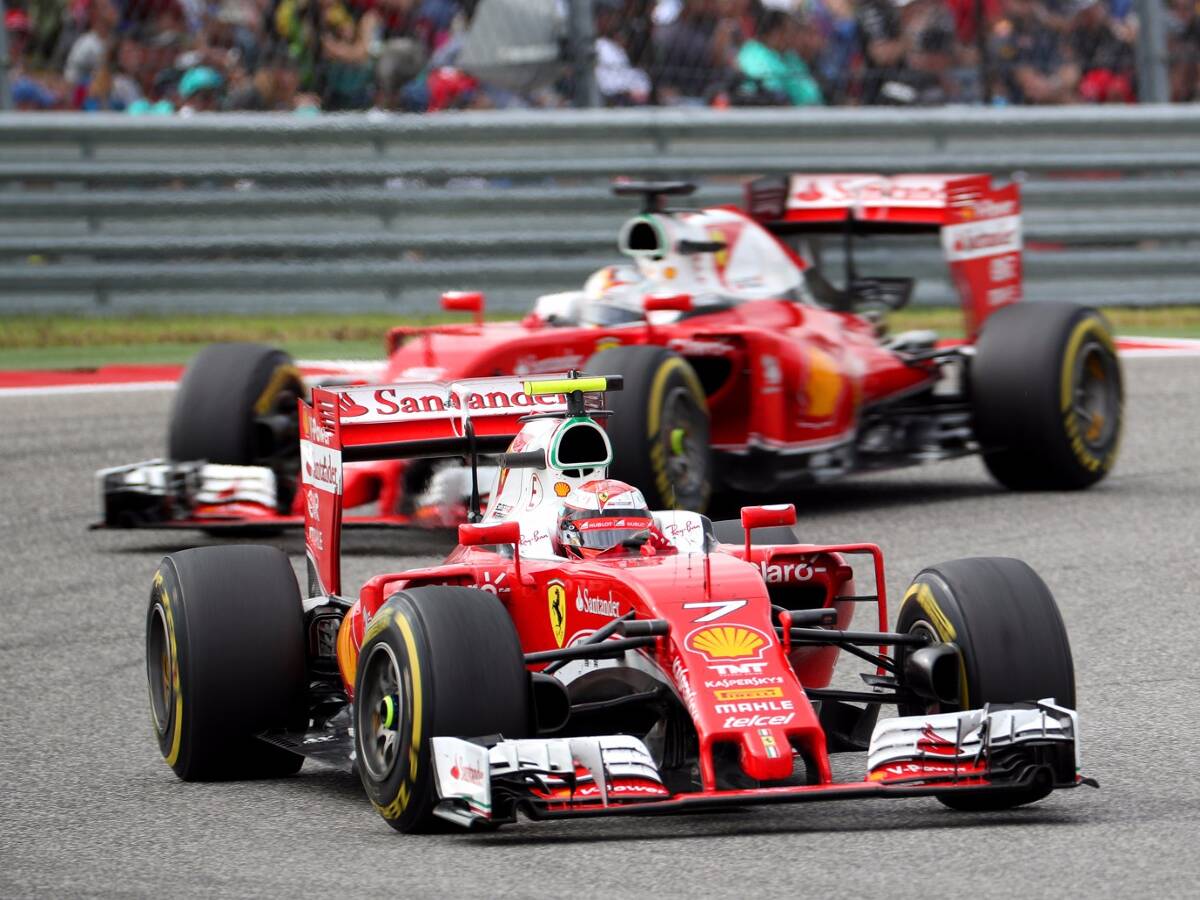 Foto zur News: Ferrari-Duell: Erstarkter Räikkönen bringt Vettel ins Schwitzen
