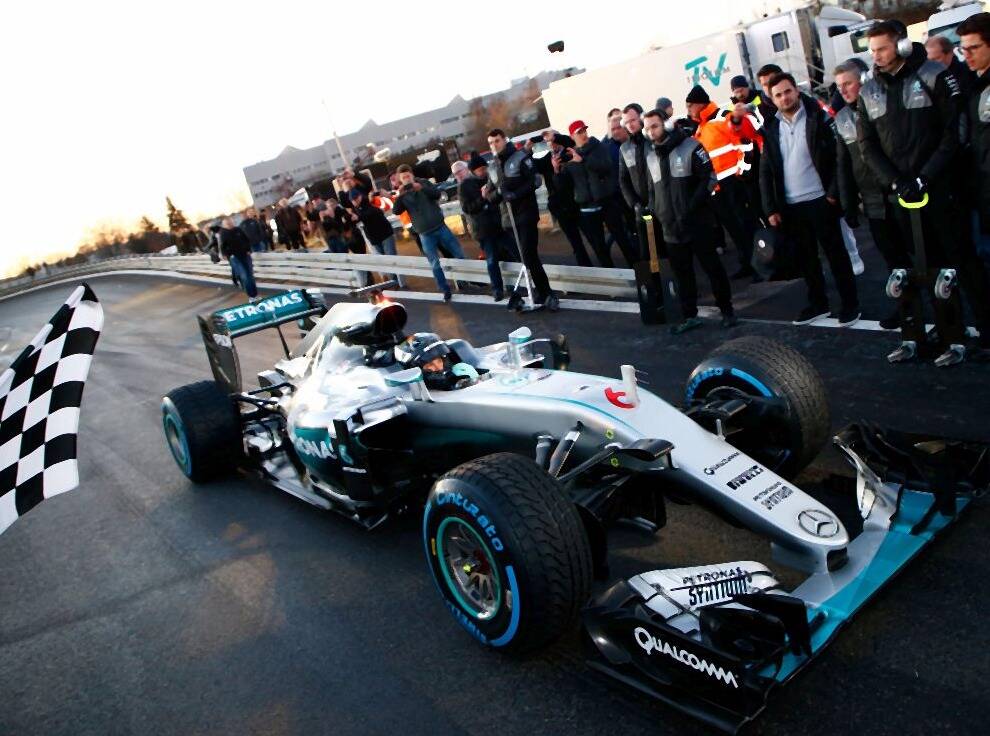 Foto zur News: Running-Gag: Rosberg-Nachfolge - Mercedes schaltet Anzeige