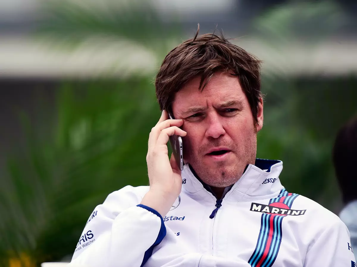 Foto zur News: Familienfreundlicherer Job: Williams will Rob Smedley halten