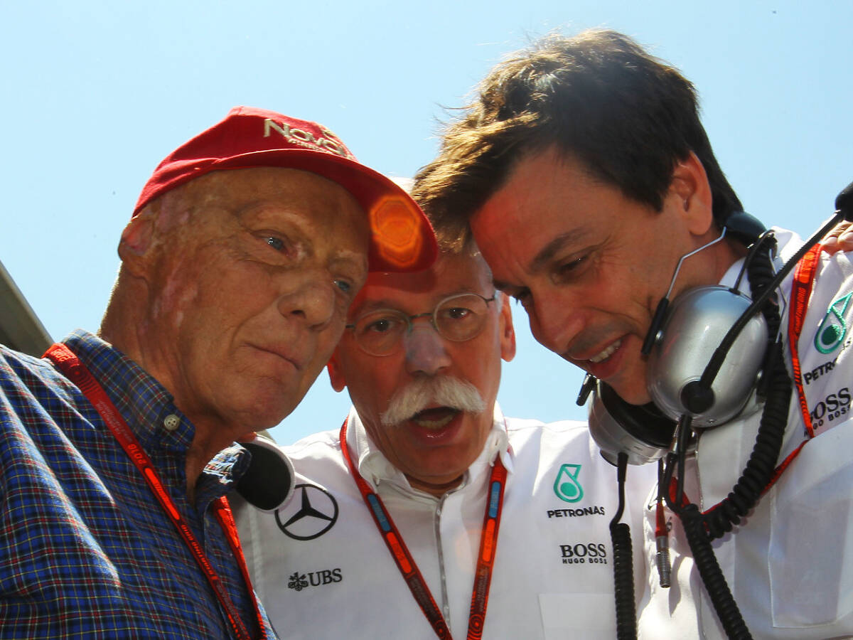 Foto zur News: Rosberg-Nachfolger: Mercedes äußert sich nicht vor Januar
