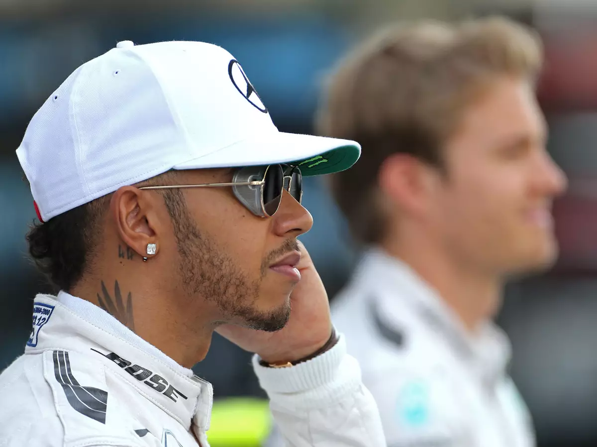 Lewis Hamilton, Nico Rosberg Foto zur News: Neue Mercedes-Fahrerpaarung: Toto Wolff erwartet mehr Ärger