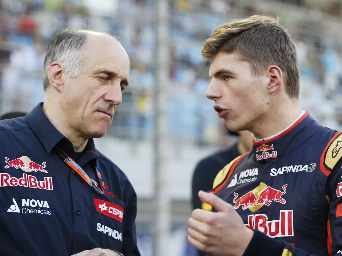 Foto zur News: Ex-Boss lobt Verstappen: "Sind die anderen nur Ministranten?"