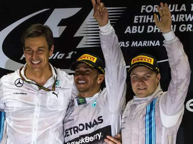 Foto zur News: Wolff zu Bottas: "Nur Analphabeten sehen Interessenkonflikt"