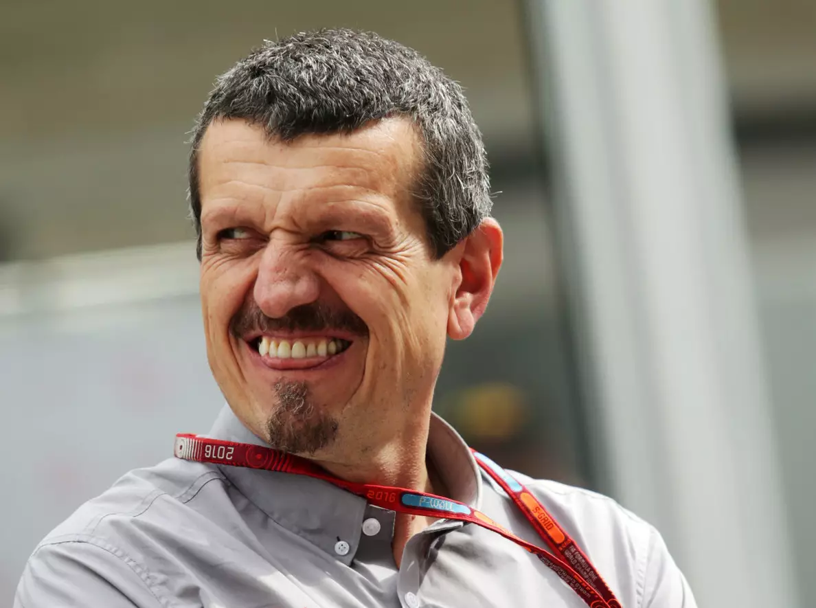 Foto zur News: Günther Steiner über 2017: Klasse statt Masse beim Personal