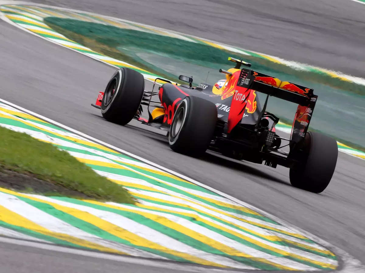 Max Verstappen Foto zur News: Sinneswandel: Red Bull will Motorenregeln bis 2025 verlängern