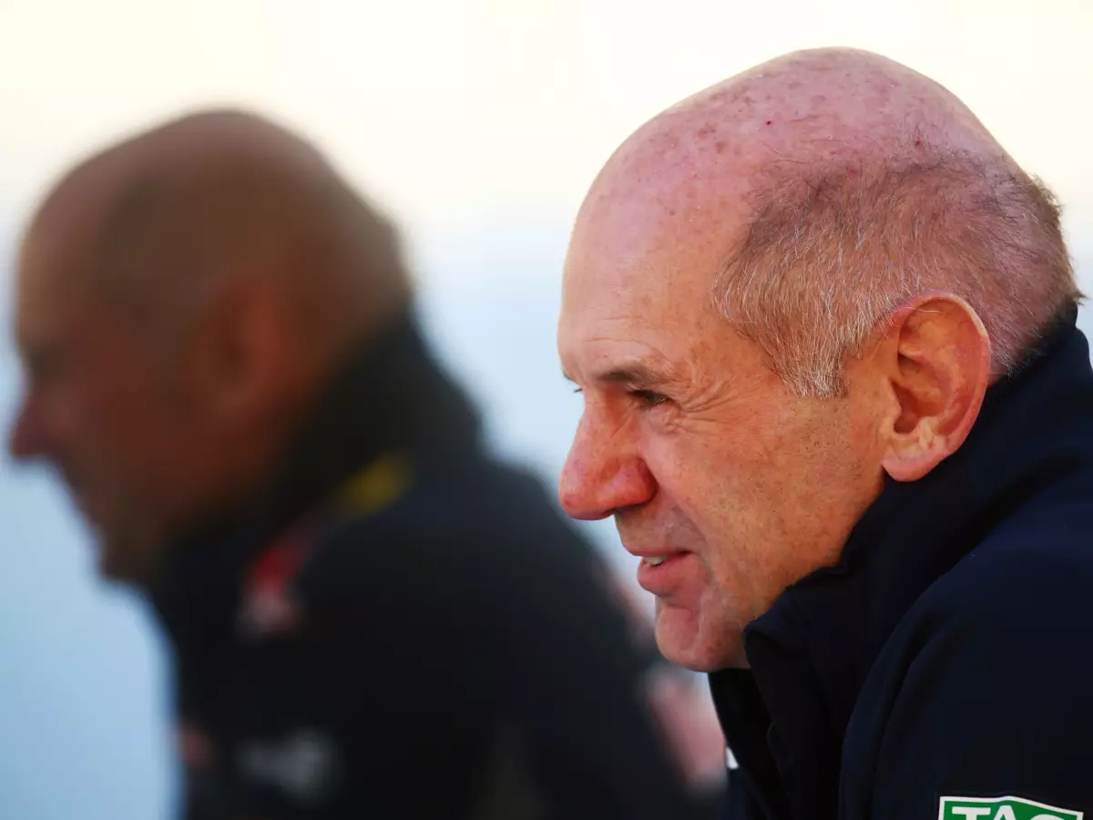 Adrian Newey Foto zur News: Adrian Newey: Warum Mercedes auch 2017 Favorit ist