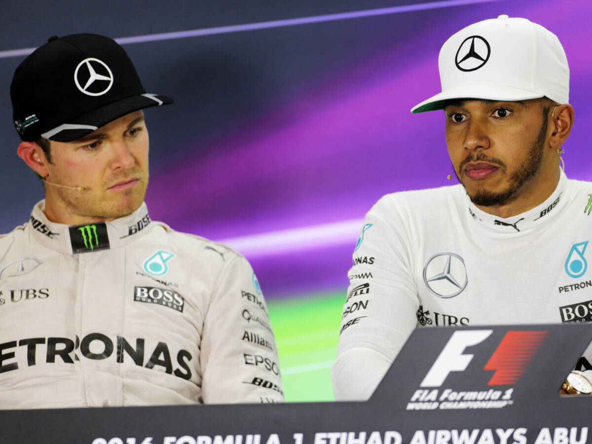 Foto zur News: Rosberg traute Hamilton Rammstoß zu: "Ging um den Titel"
