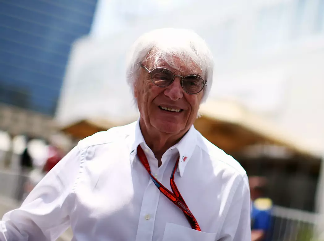 Bernie Ecclestone Foto zur News: Medien: Tritt Bernie Ecclestone in wenigen Tagen zurück?
