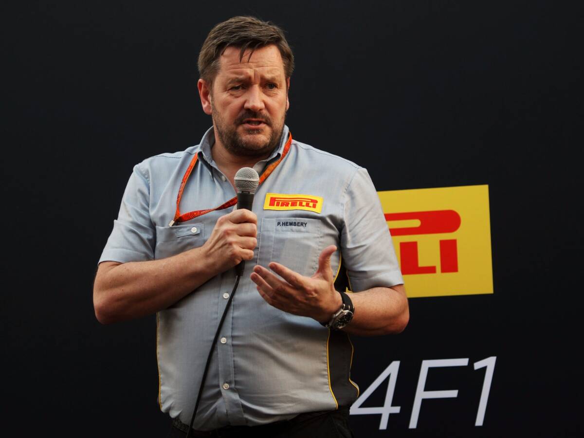 Foto zur News: Nach Vettels Test-Crash: Pirelli gibt Temperaturen Schuld