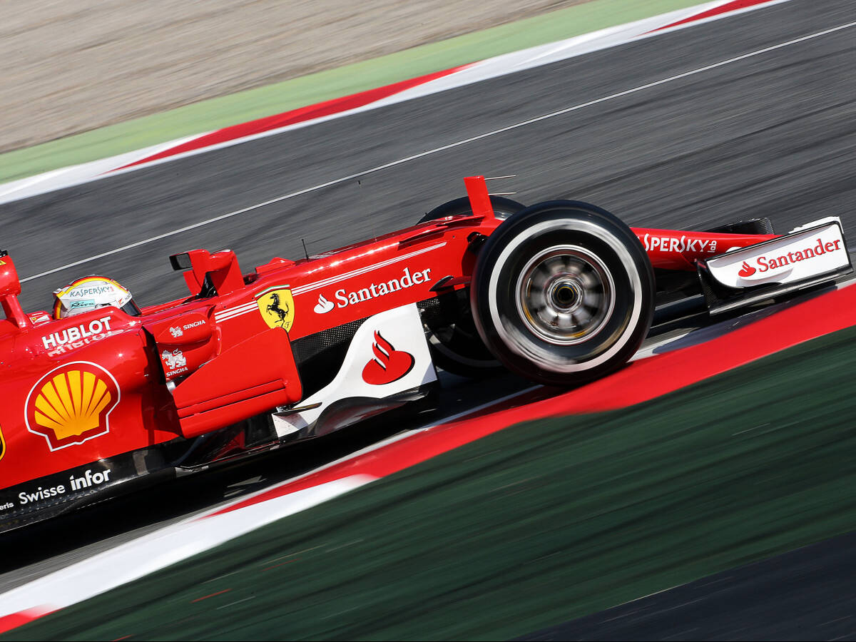 Foto zur News: Formel-1-Tests 2017: Vettel und Ferrari zum Auftakt vorne