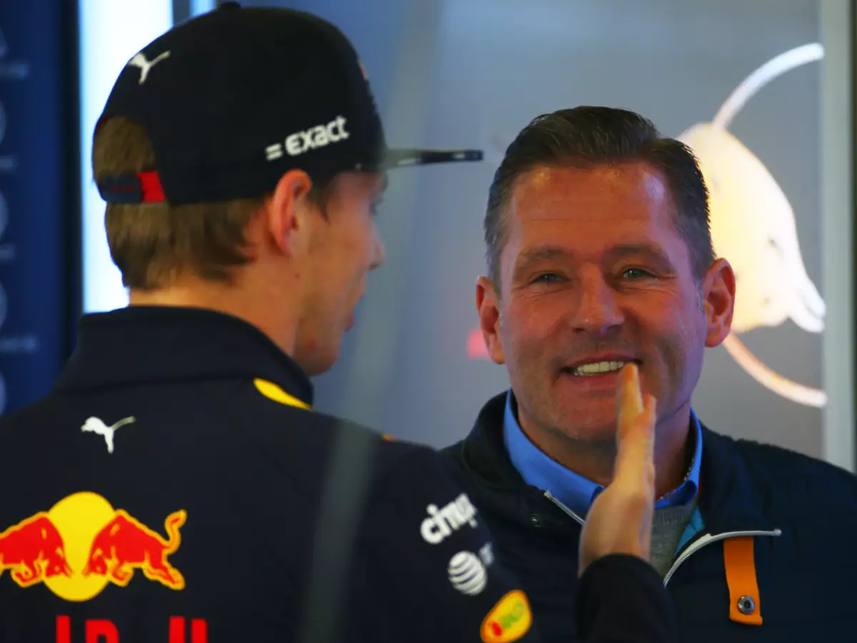 Foto zur News: Jos Verstappen fordert: "Gebt Max Privatsphäre!"