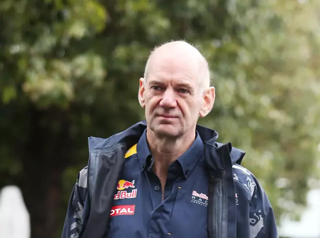 Foto zur News: Red Bull warnt: Adrian Newey hat "seine Magie zurück"