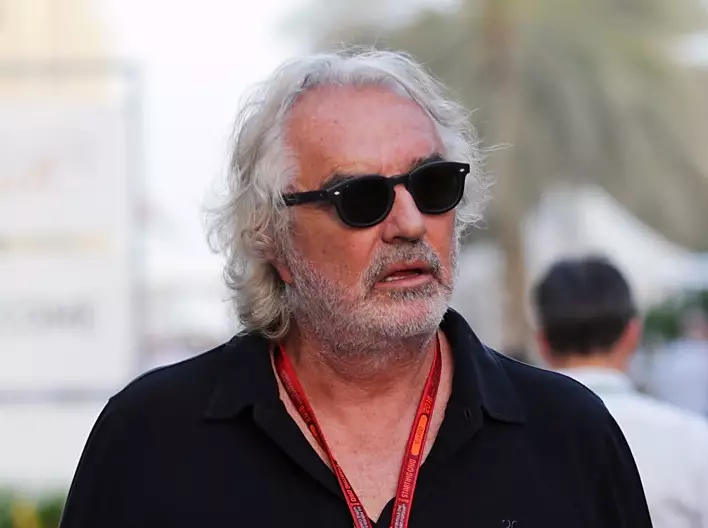 Flavio Briatore Foto zur News: Flavio Briatore sieht Ferrari noch immer hinter Mercedes