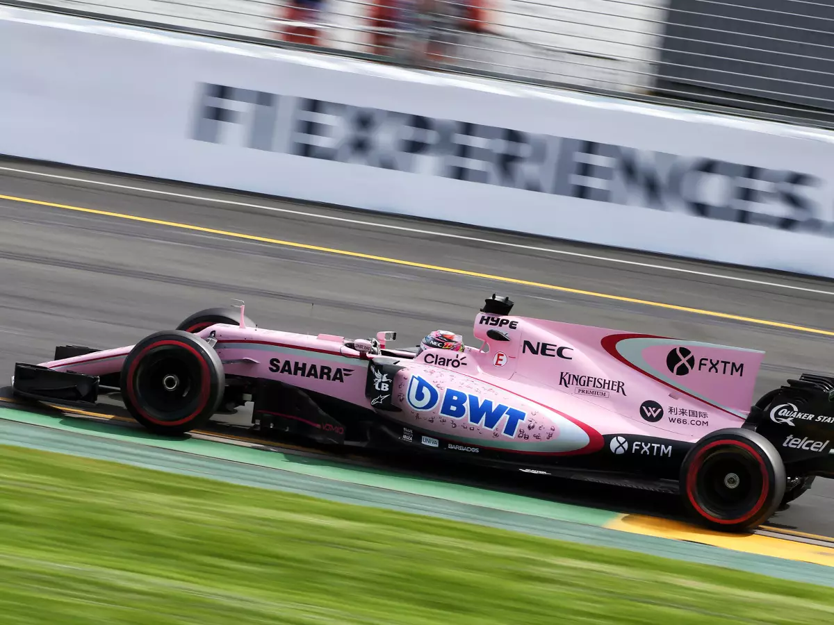 Foto zur News: "Regenbogen-Parade": Lauda lästert über rosa Force India