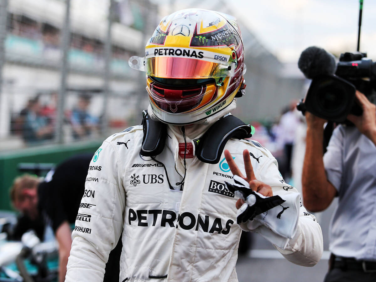 Foto zur News: Mercedes: Hamilton-Show geht weiter, Bottas hadert mit Debüt
