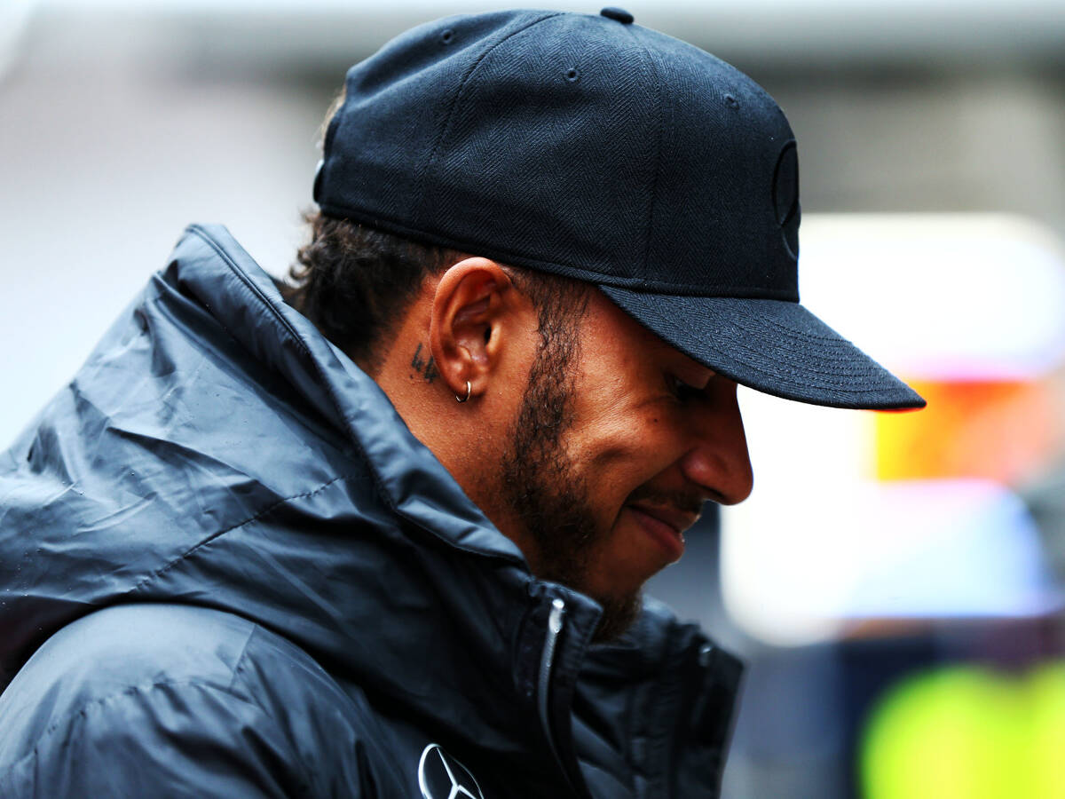 Foto zur News: Lewis Hamilton: Reifentests für Pirelli "verschwendete Zeit"